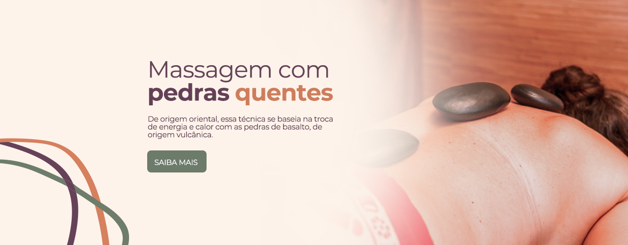 Massagem com pedras aquecidas